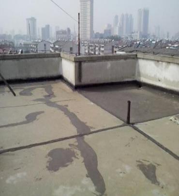 穆棱漏水维修 楼顶漏水是什么原因，楼顶漏水维修方法是什么?